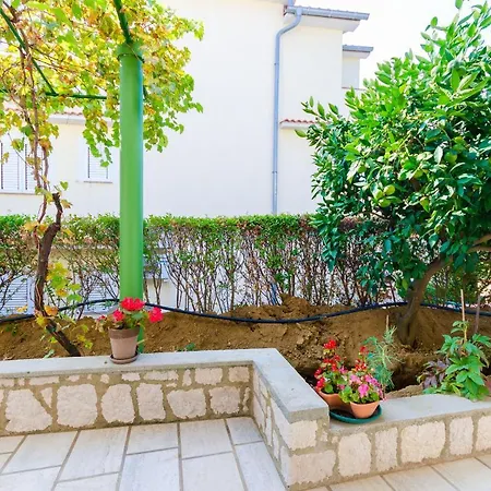 Apartment Ruza A Lopar